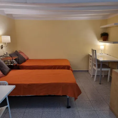 2 Beds 1 Sofabed Downtown 31 Nigths Min Apartment Barcelona