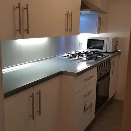 2 Beds 1 Sofabed Downtown 31 Nigths Min * Barcelona